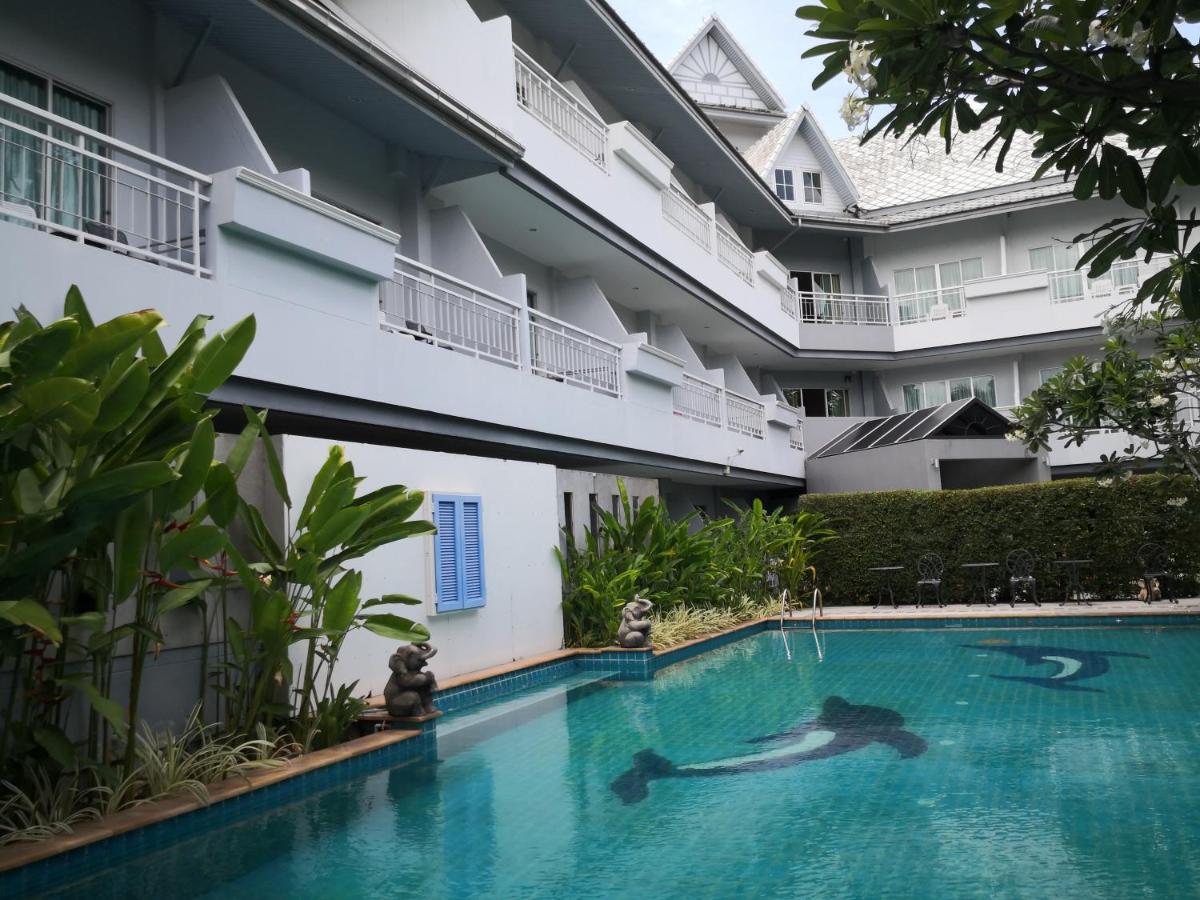 Baan Suksiri Hotel Хуа Хин Екстериор снимка