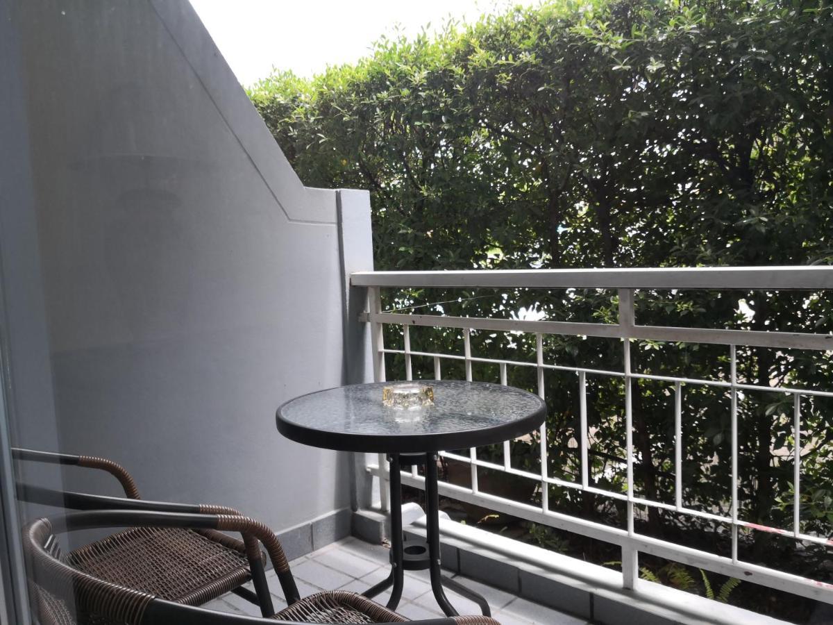 Baan Suksiri Hotel Хуа Хин Екстериор снимка