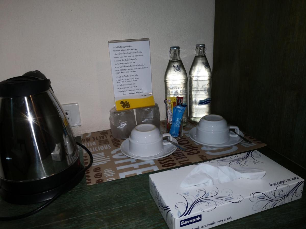 Baan Suksiri Hotel Хуа Хин Екстериор снимка