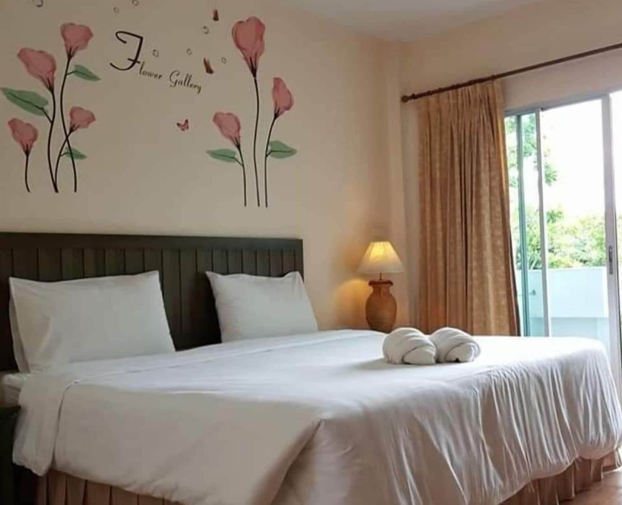 Baan Suksiri Hotel Хуа Хин Екстериор снимка