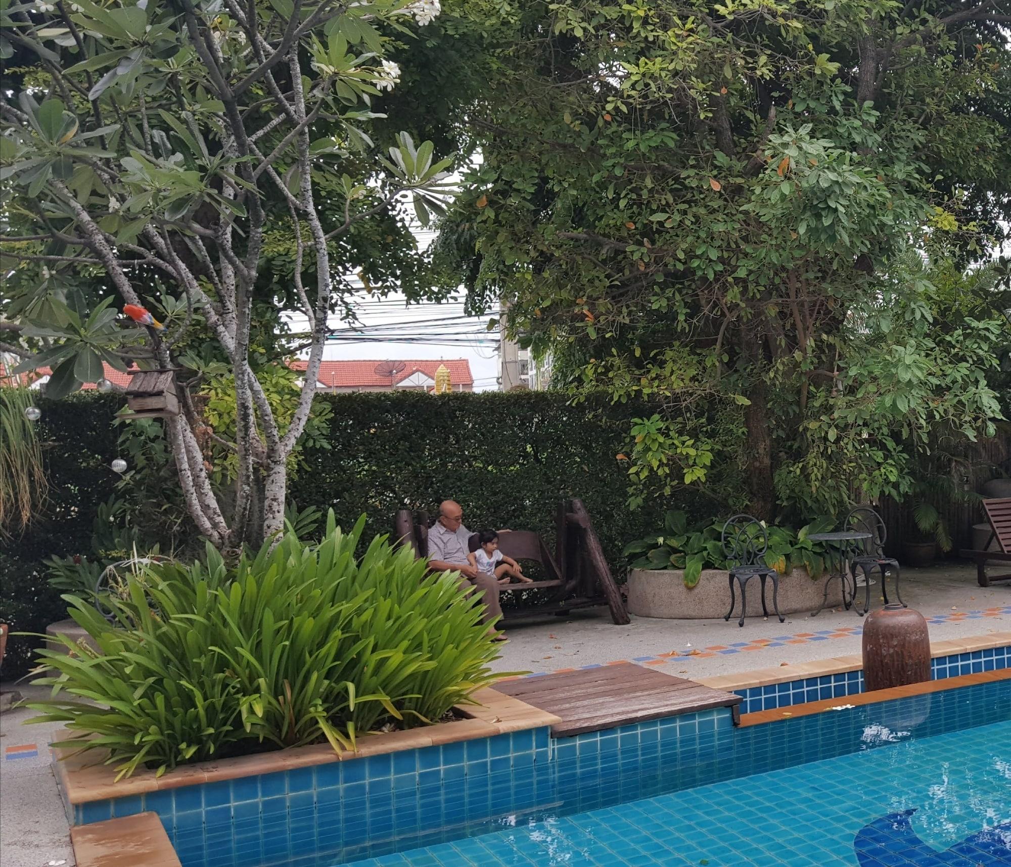 Baan Suksiri Hotel Хуа Хин Екстериор снимка