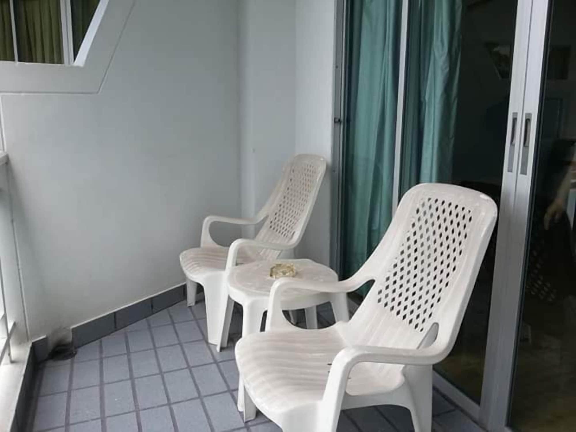 Baan Suksiri Hotel Хуа Хин Екстериор снимка