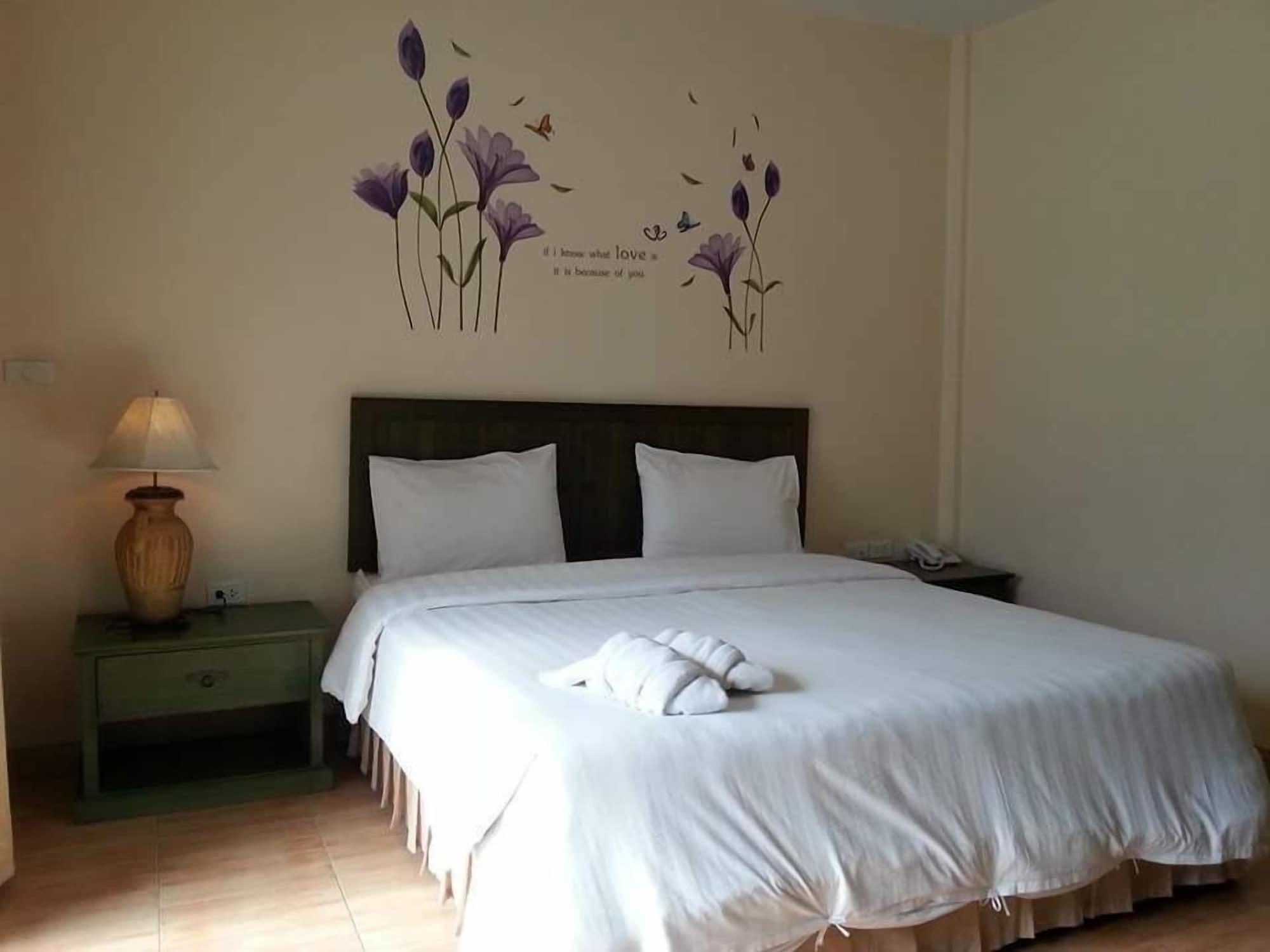 Baan Suksiri Hotel Хуа Хин Екстериор снимка