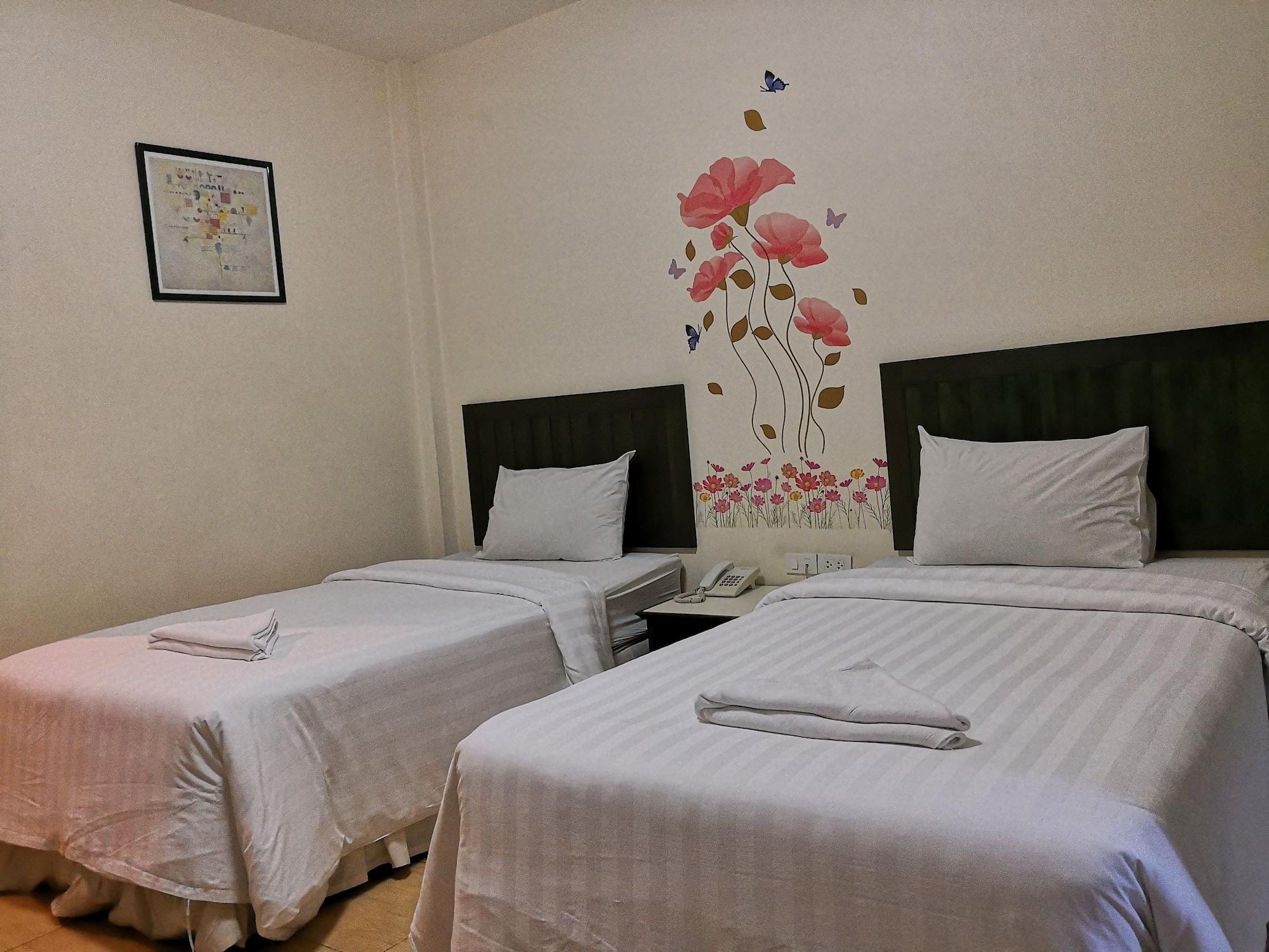 Baan Suksiri Hotel Хуа Хин Екстериор снимка