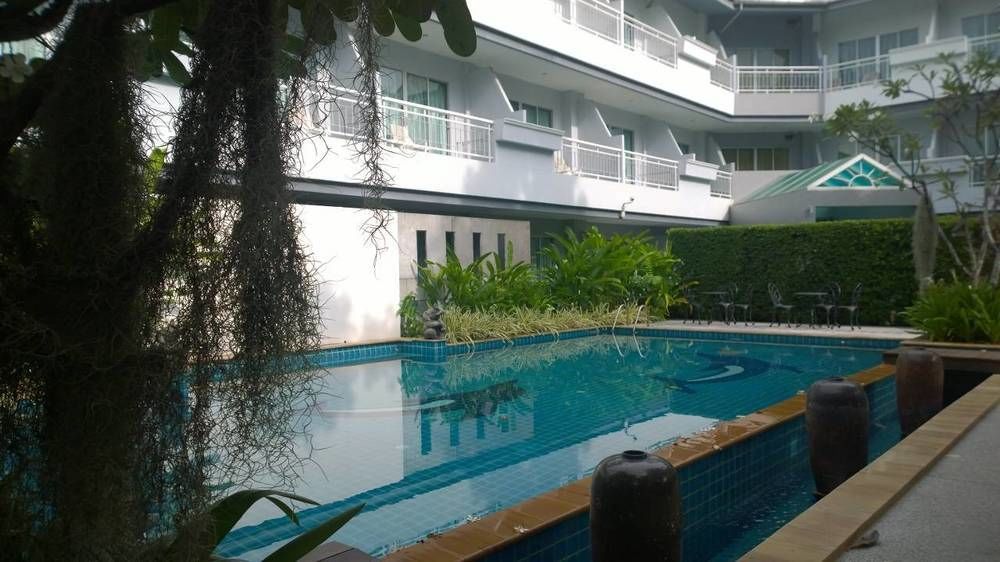 Baan Suksiri Hotel Хуа Хин Екстериор снимка